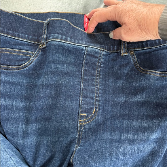 SPANX Indigo Flare & Wide Leg Jeans - Picture 2 of 9